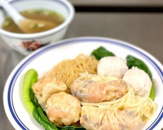 Three Kinds of Topping Lo Mein 三拼撈麵